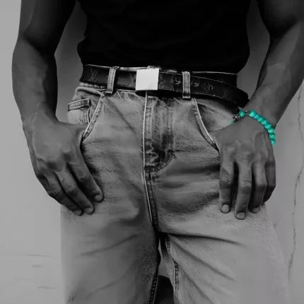 TURQUOISE BEAD BRACELET 8MM (4 SILVER BEADS)